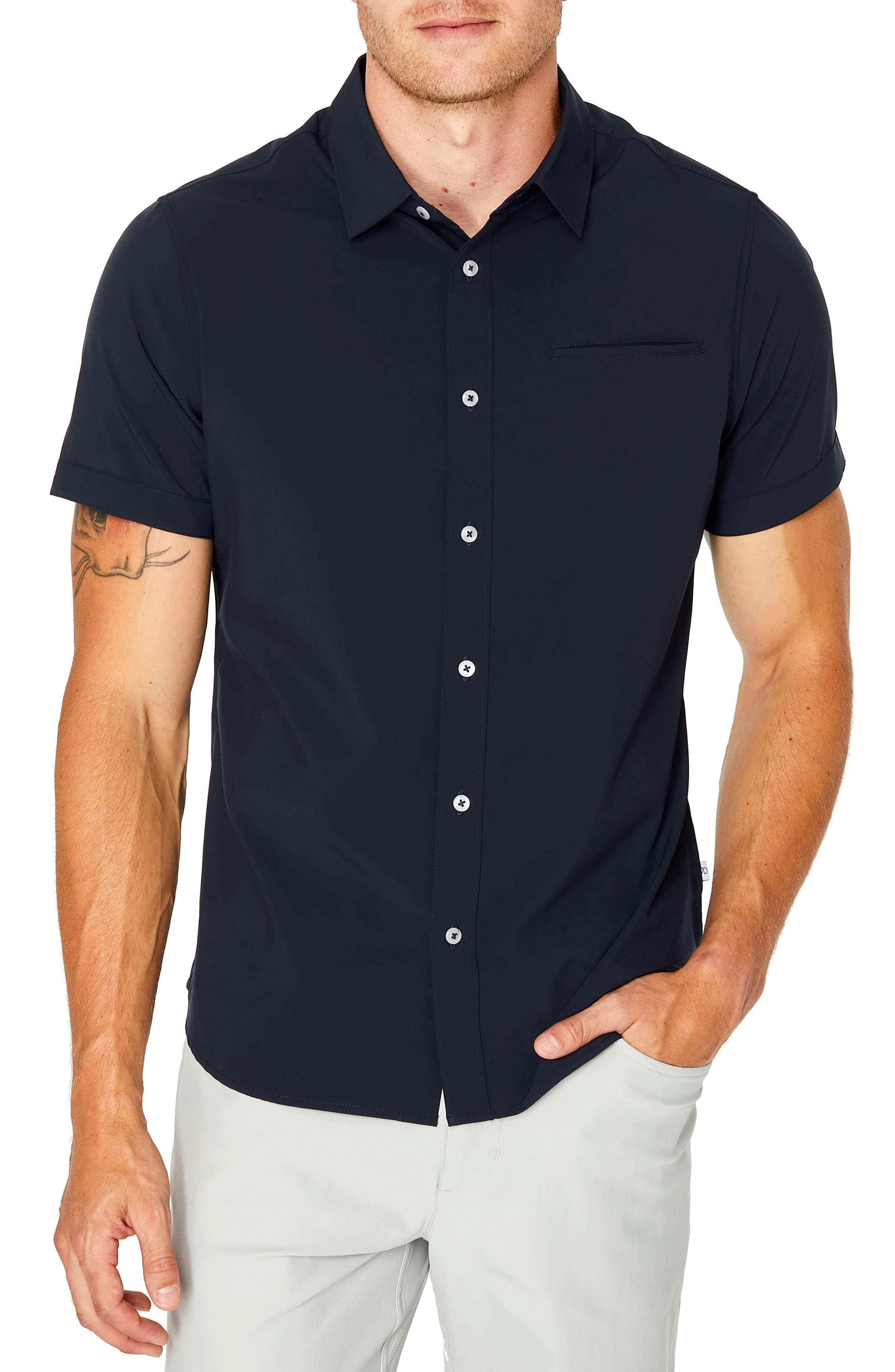 Essentials Slim-Fit Short-Sleeve Casual Poplin Shirt Button-Down-Shirts Uomo 